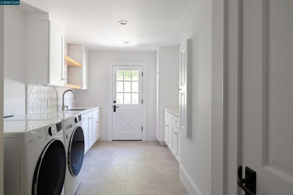 Interior, Recessed Lighting, Washer