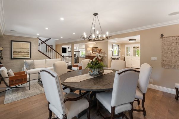 Chandelier, Dining room, Interior, Living room, Recessed Lighting, Wood Texture Flooring