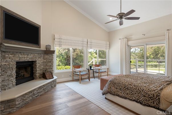 Bedroom, Fireplace, Interior, Recessed Lighting, Wood Texture Flooring