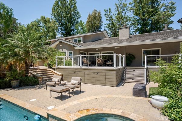 Exterior, Hot Tub, Pool