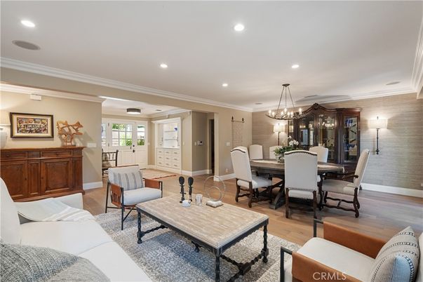 Chandelier, Dining room, Interior, Living room, Recessed Lighting, Wood Texture Flooring