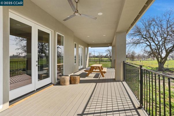 Exterior, Recessed Lighting