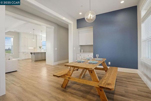 Dining room, Interior, Kitchen, Pendant Lights, Recessed Lighting, Wood Texture Flooring