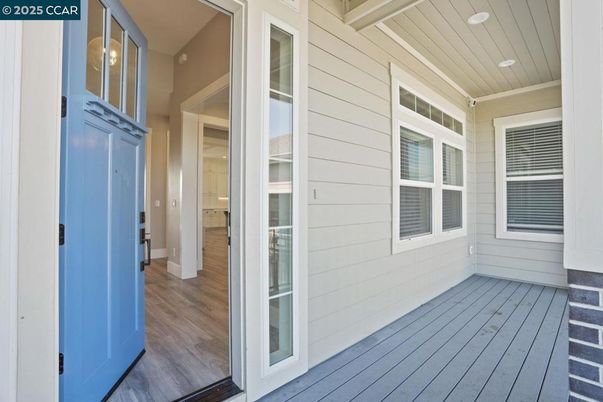 Exterior, Wood Texture Flooring
