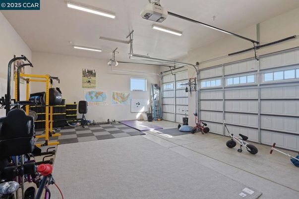 Fitness Equipment, Garage, Interior