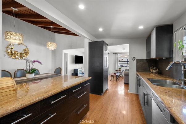 Interior, Kitchen, Pendant Lights, Recessed Lighting, Wooden Beams, Wood Texture Flooring
