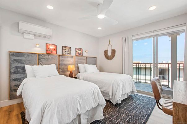 Bedroom, Interior, Recessed Lighting, Water, Wood Texture Flooring