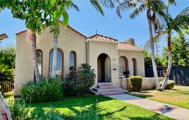 Backyard, Exterior, Facade, Spanish Mediterranean