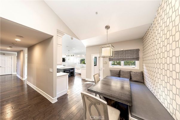 Dining room, Interior, Kitchen, Pendant Lights, Recessed Lighting, Wood Texture Flooring