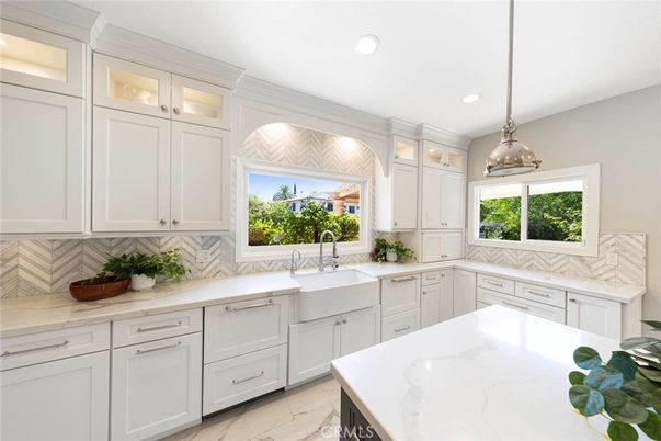 Interior, Kitchen, Pendant Lights, Recessed Lighting