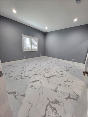 Empty room, Interior, Marble, Recessed Lighting