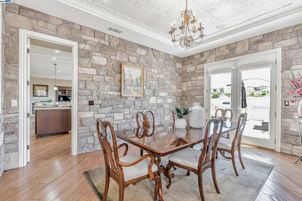 Chandelier, Dining room, Interior, Kitchen, Recessed Lighting, Stone Walls, Wood Texture Flooring