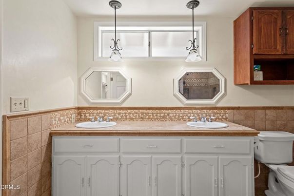 Bathroom, Interior, Pendant Lights