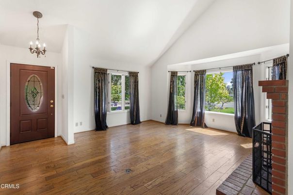Chandelier, Empty room, Interior, Pendant Lights, Wood Texture Flooring