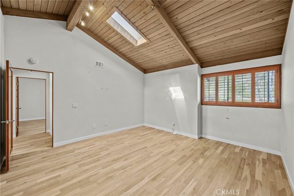 Empty room, Interior, Wooden Beams, Wooden Ceilings, Wood Texture Flooring