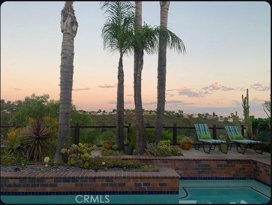 Exterior, Pool, Water