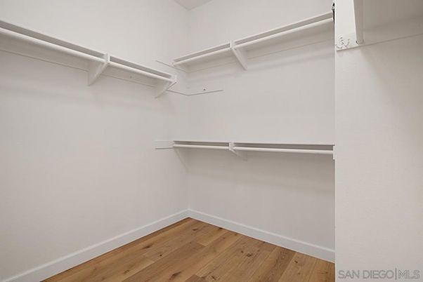 Interior, Walk-in Closets, Wood Texture Flooring