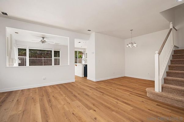 Empty room, Interior, Pendant Lights, Wood Texture Flooring