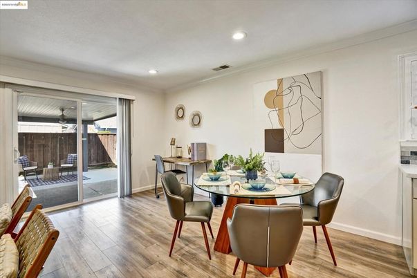 Dining room, Interior, Recessed Lighting, Wood Texture Flooring