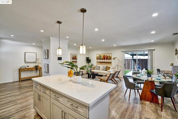 Dining room, Interior, Kitchen, Living room, Pendant Lights, Recessed Lighting, Wood Texture Flooring