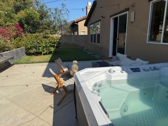 Exterior, Hot Tub