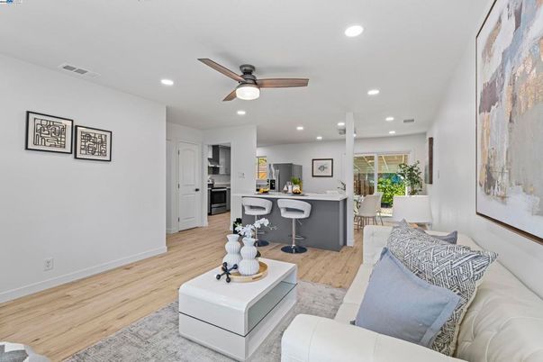 Interior, Kitchen, Living room, Recessed Lighting, Wood Texture Flooring