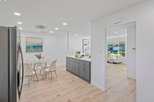 Dining room, Interior, Kitchen, Recessed Lighting, Water, Wood Texture Flooring