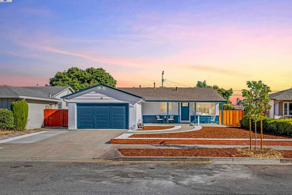 Attached, Backyard, Exterior, Facade, Ranch