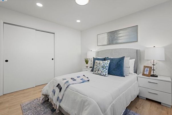 Bedroom, Interior, Recessed Lighting, Wood Texture Flooring