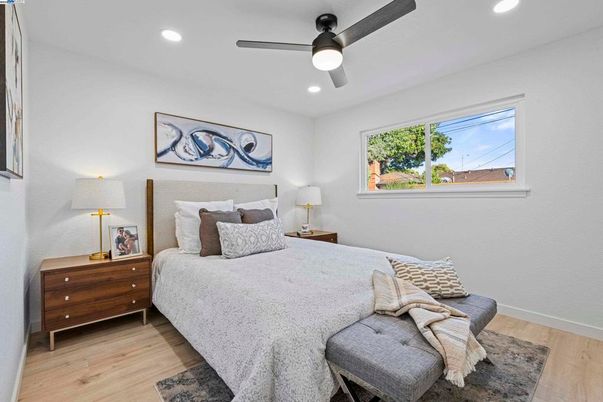Bedroom, Interior, Recessed Lighting, Wood Texture Flooring