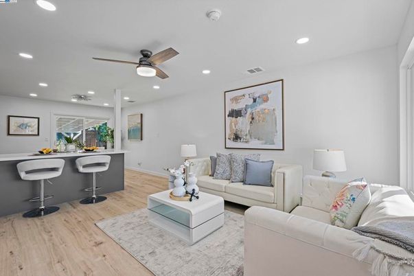 Interior, Living room, Recessed Lighting, Wood Texture Flooring