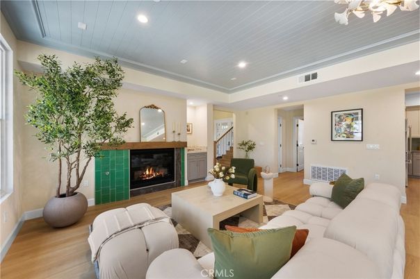 Fireplace, Interior, Living room, Recessed Lighting, Wood Texture Flooring