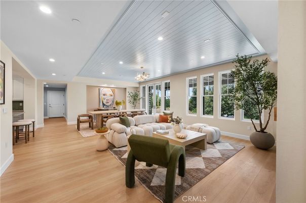 Chandelier, Dining room, Interior, Living room, Recessed Lighting, Wood Texture Flooring