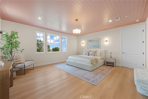 Bedroom, Interior, Pendant Lights, Recessed Lighting, Wooden Ceilings, Wood Texture Flooring
