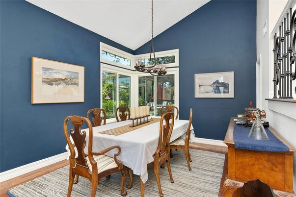 Chandelier, Dining room, Interior, Pendant Lights, Wood Texture Flooring