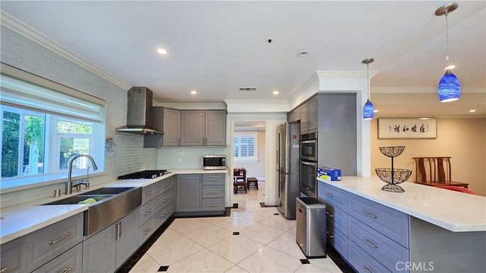 Interior, Kitchen, Marble, Pendant Lights, Recessed Lighting