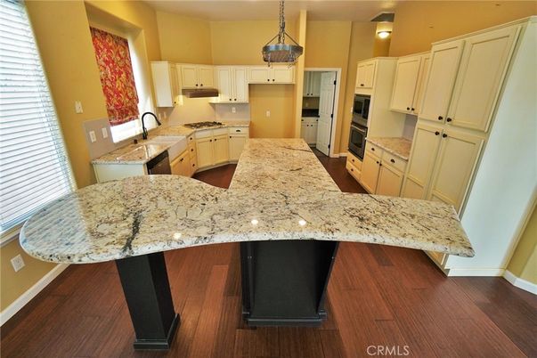 Interior, Kitchen, Pendant Lights, Wood Texture Flooring