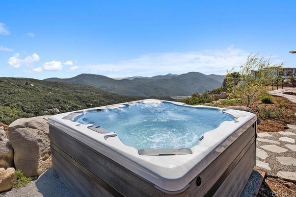 Exterior, Hot Tub