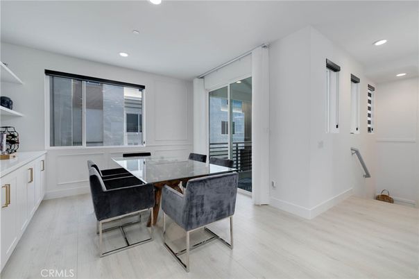 Dining room, Interior, Recessed Lighting, Wood Texture Flooring