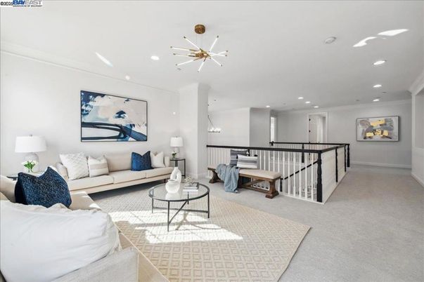 Interior, Living room, Pendant Lights, Recessed Lighting