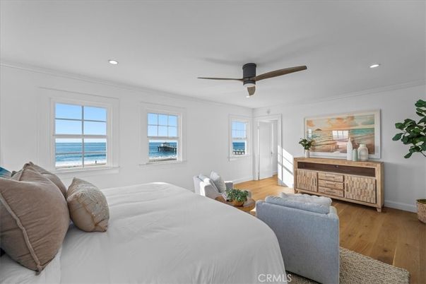 Bedroom, Interior, Recessed Lighting, Water, Wood Texture Flooring