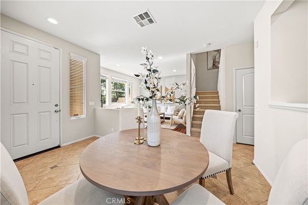 Dining room, Interior, Recessed Lighting