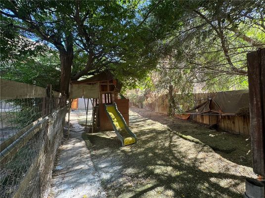 Backyard, Exterior, Playground