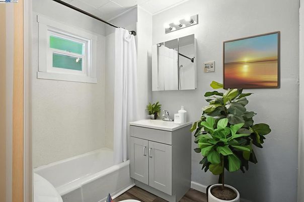 Bathroom, Interior, Wood Texture Flooring
