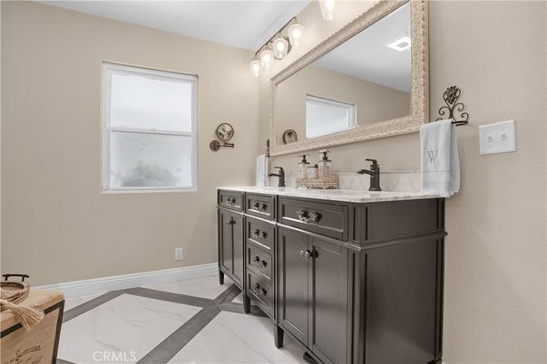 Bathroom, Dual Sink Vanities, Interior, Marble