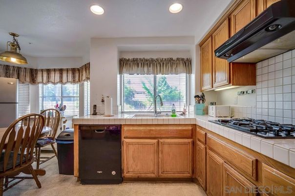 Interior, Kitchen, Pendant Lights, Recessed Lighting, Tile Countertops