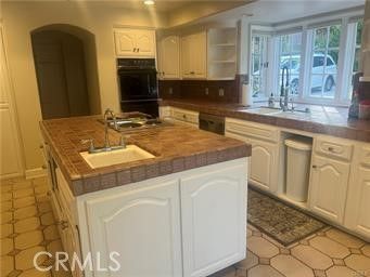 Interior, Kitchen, Recessed Lighting, Tile Countertops