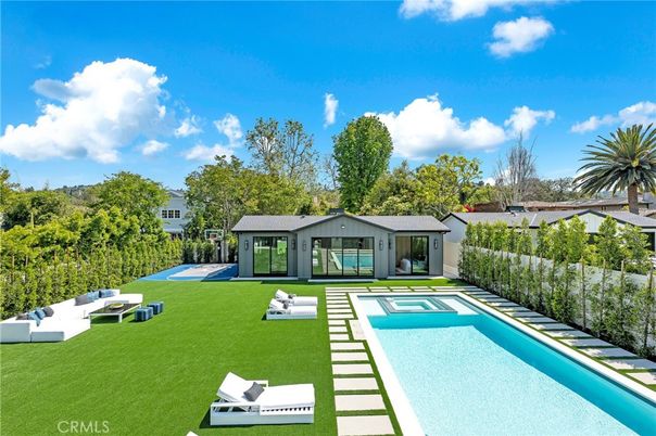 Backyard, Exterior, Pool