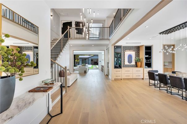 Interior, Living room, Pendant Lights, Recessed Lighting, Wood Texture Flooring