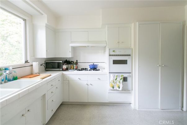 Interior, Kitchen, Tile Countertops